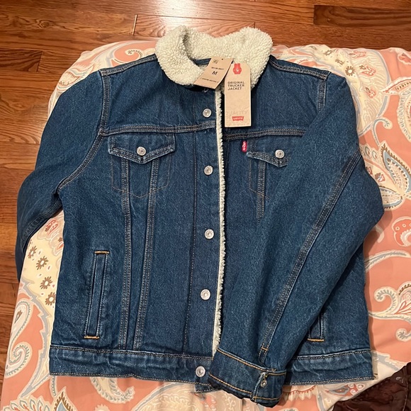 Levi’s Denim Jacket Sherpa - Picture 1 of 3